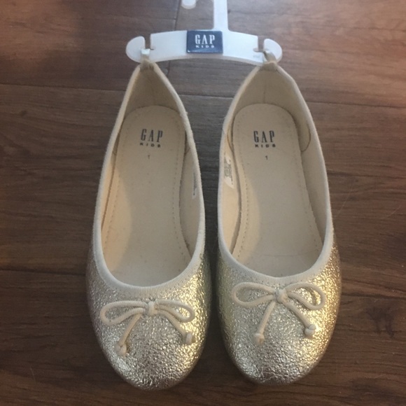 gap gold ballet flats